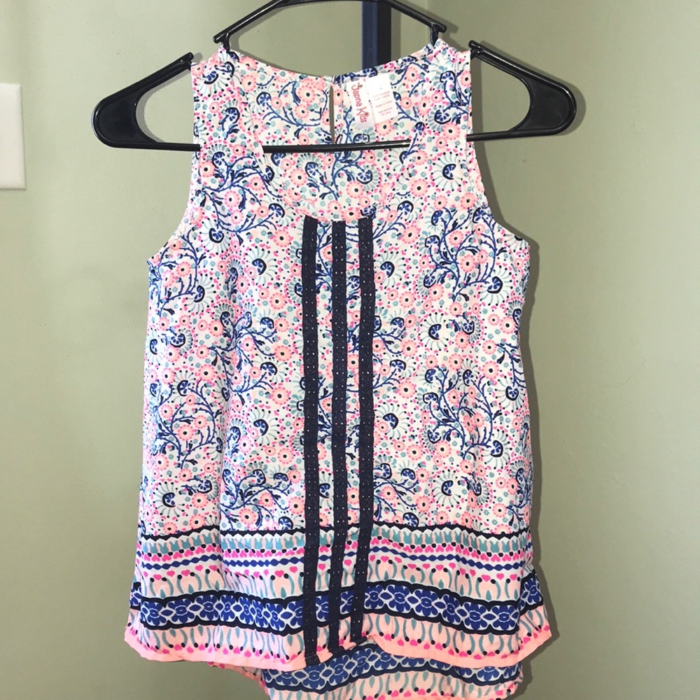 Girls Tank/Blouse
